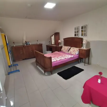 Jana Pansiyon Burg Reuland